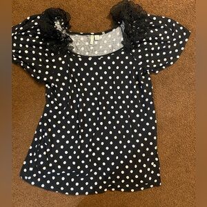 Women’s Medium Cato Top